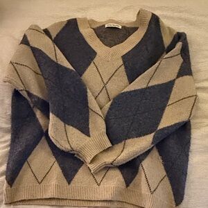 Women's V-Neck Argyle Sweater - Blue and Tan